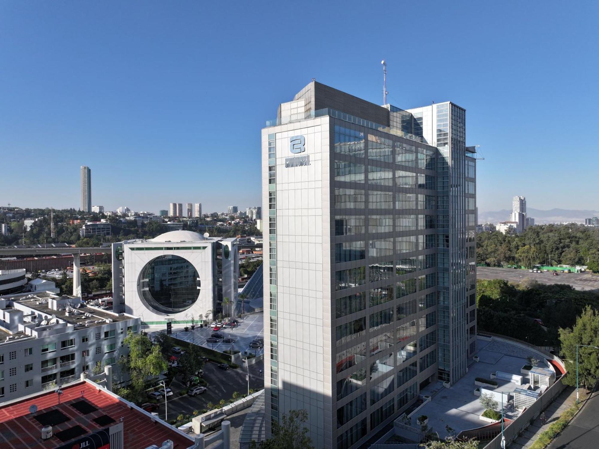 ホテル カミノ リアル サンタフェ メキシコシティ エクステリア 写真 Headquarters of the National Institute of Statistics and Geography in Mexico City